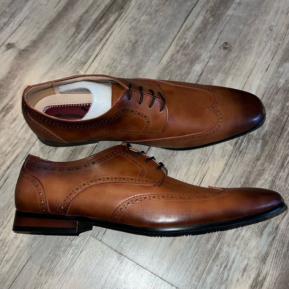 Elegant Brown Leather Men's Dress Shoes
